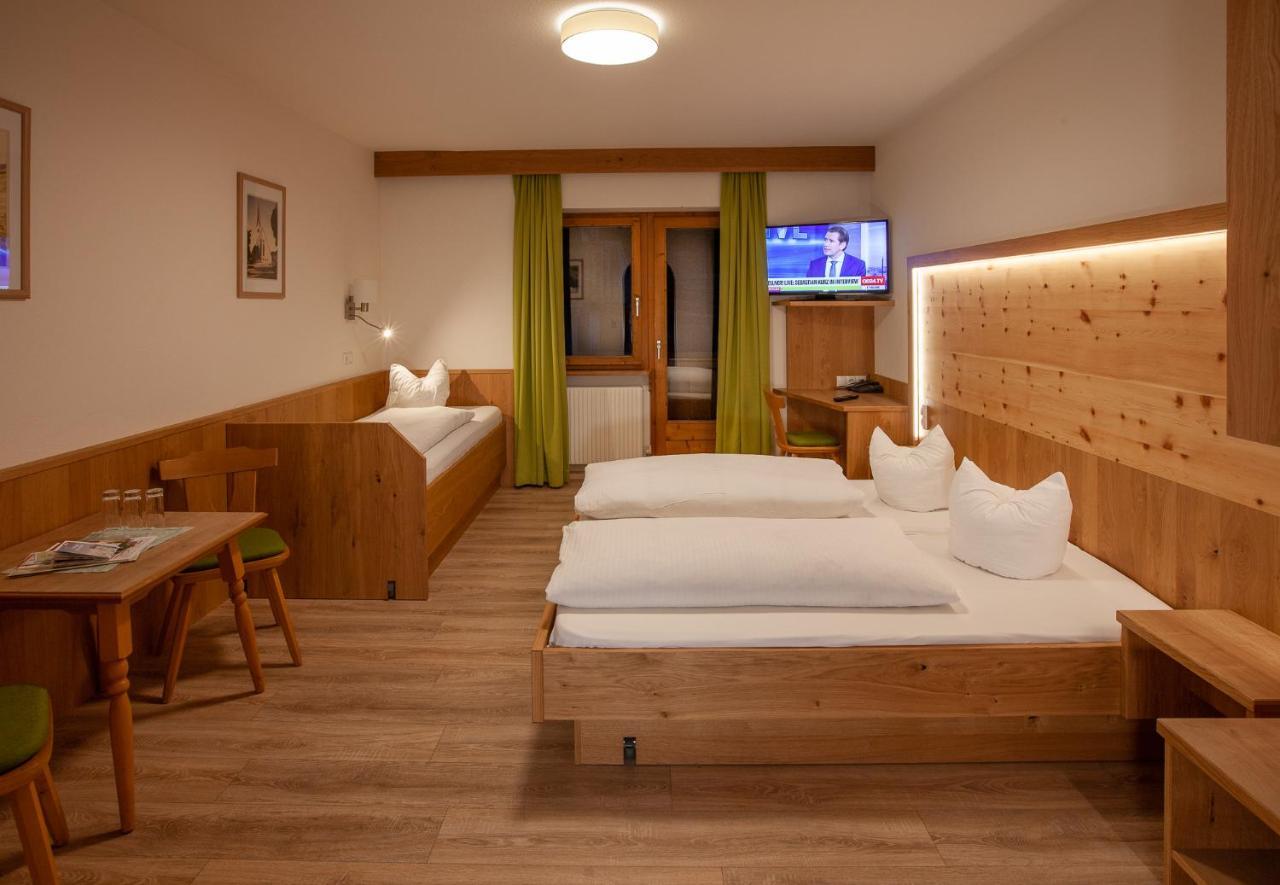 Landgasthof Jagerwirt Volders Luaran gambar